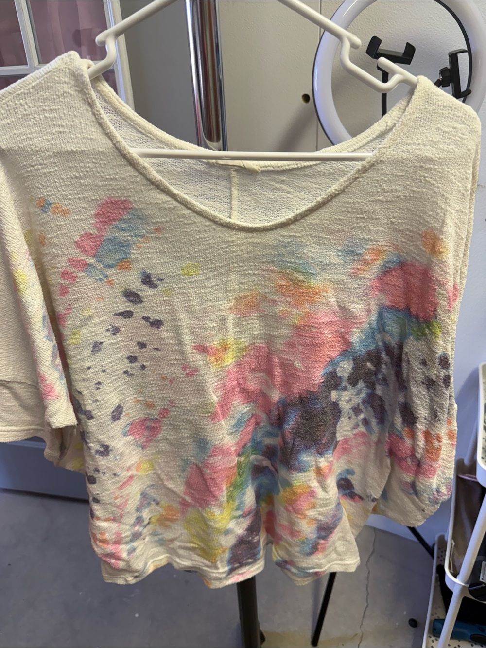 Cream Short Sleeve Tie-Dye Scoop Neck Top